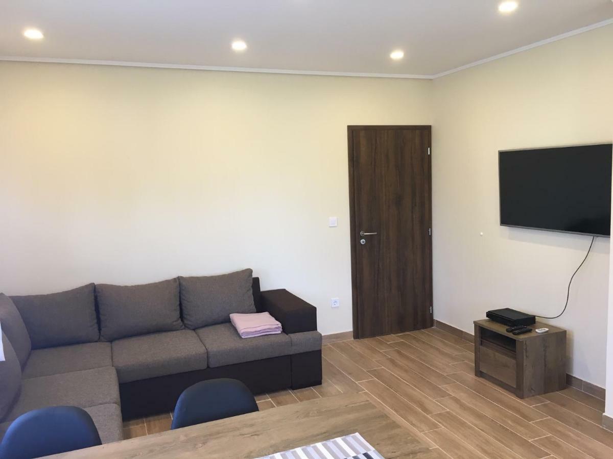 Willa Konrad Apartman Balatonmáriafürdő Zewnętrze zdjęcie
